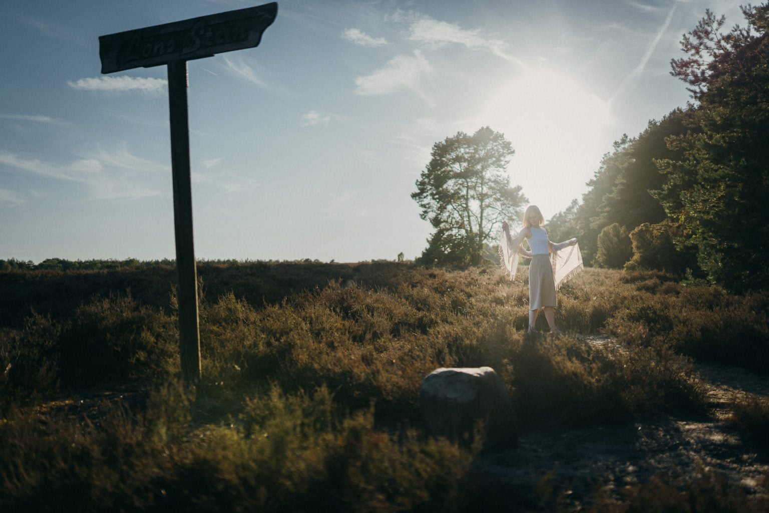 SVÆN.IO People-Fotografie Sarah im Heiligen Hain Heide 2
