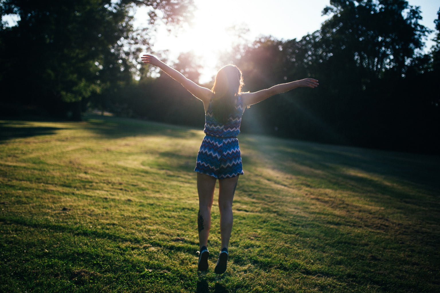 SVÆN.IO People-Fotografie Sommer Lifestyle Shooting in Wolfsburg mit Vivi 3